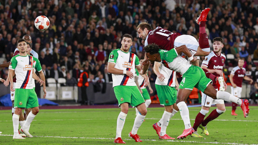 Вест хэм прямой. Вест Хэм - Рапид - 2:0 (1:0). Вест Хэм лига Европы. Вест Хэм 2018. Вест Хэм футбол 2021.