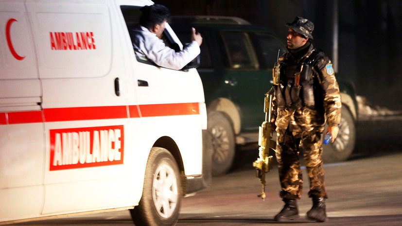В Афганистане 14 человек пострадали и один погиб при взрыве в мечети