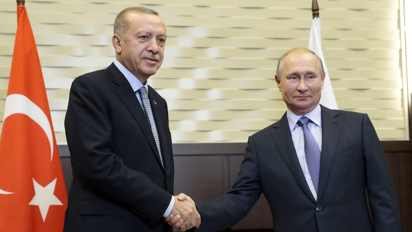 Эрдоган поздравил Путина с днём рождения и обсудил с ним отношения России и Турции