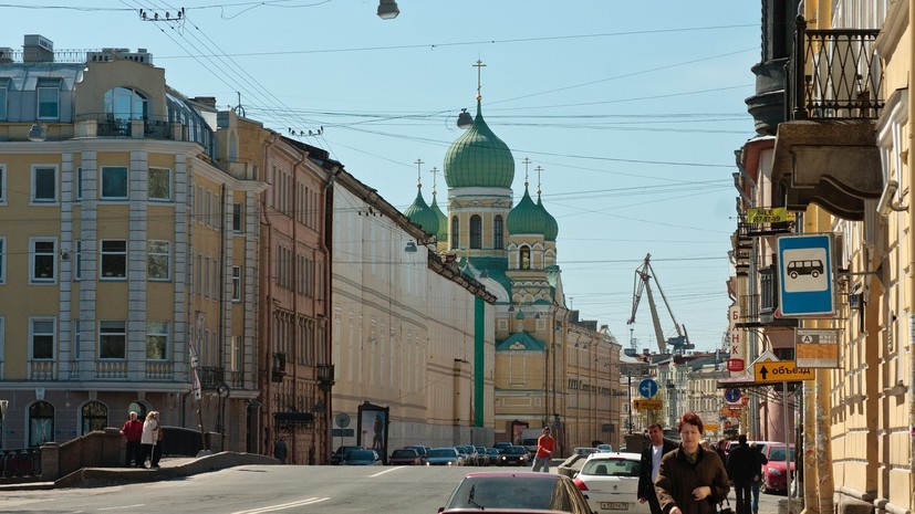 Власти Петербурга допустили ужесточение ограничений для пожилых жителей из-за COVID-19