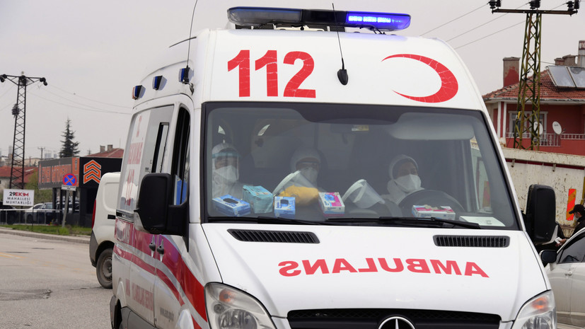 Семеро российских туристов пострадали в ДТП в Анталье