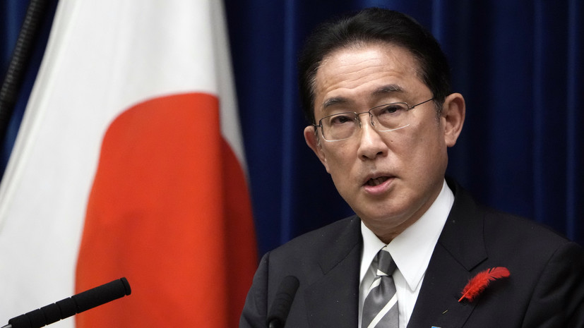 Премьер Японии посетил аварийную АЭС «Фукусима-1» и высказался о сбросе воды