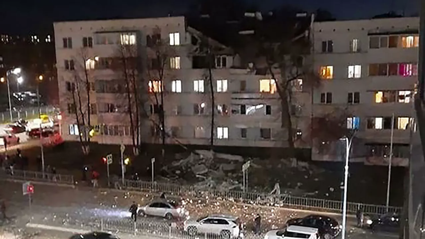 МЧС: два человека находятся под завалами после взрыва в доме в Татарстане