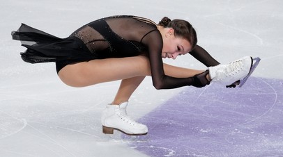Лидерство с недокрутом: Щербакова превзошла Хромых и выиграла короткую программу на Budapest Trophy