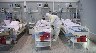 Временный госпиталь для пациентов с COVID-19 в 75-м павильоне ВДНХ