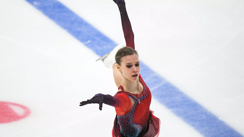 Khromykh became the second in the short program at the Italian Grand ...