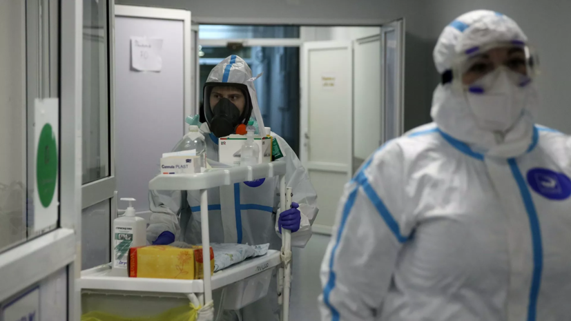 В Москве за сутки выявили 6880 случаев коронавируса