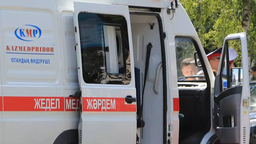 В результате выброса метана в шахте в Казахстане погибли шесть человек