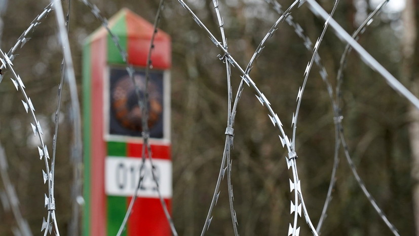 Группа беженцев на польско-белорусской границе насчитывает более тысячи человек