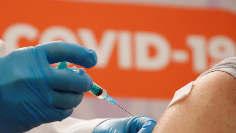 В России зарегистрировали первый инъекционный препарат от COVID-19 «Арепливир»