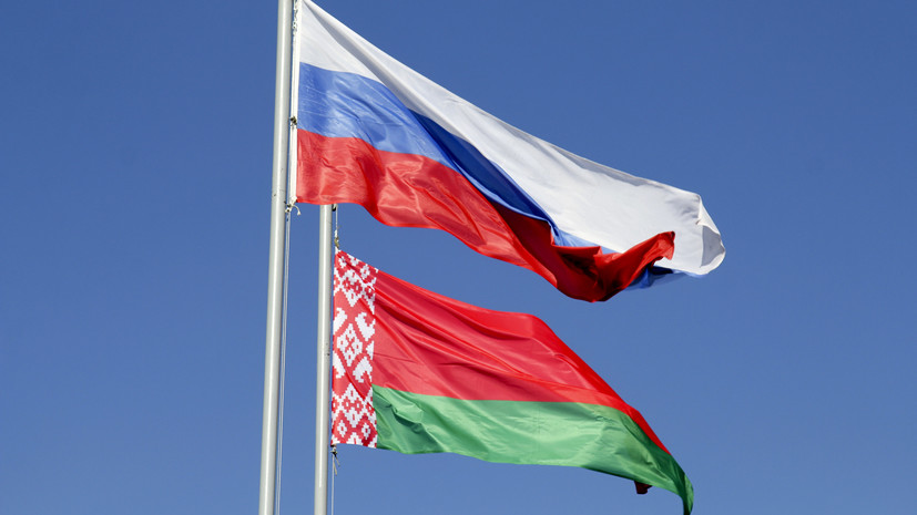 В ФСВТС сообщили о подписании контрактов на поставки оружия в Белоруссию