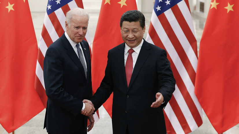 Байден рассчитывает обсудить с Си Цзиньпином важность недопущения конфликта США и КНР