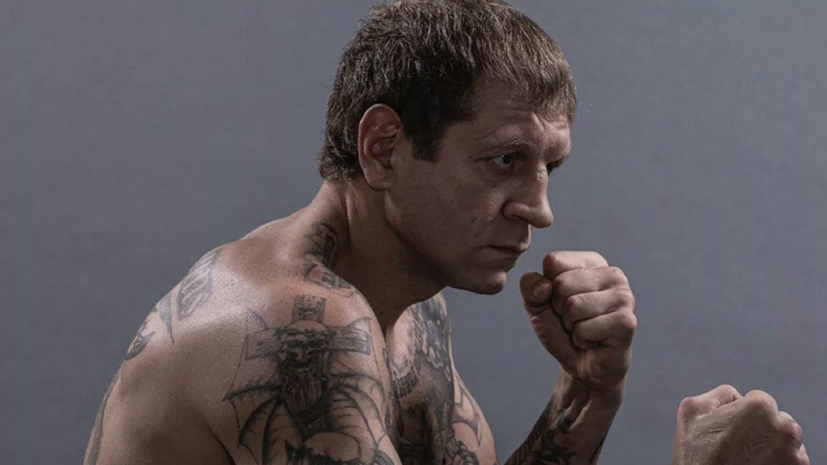 Гусейнов назвал позором выступление Александра Емельяненко в бою против Сантоса