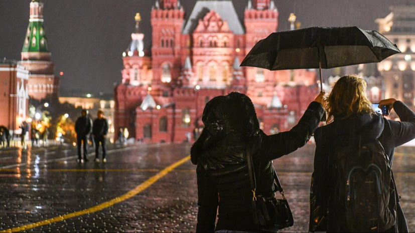 МЧС предупредило о дожде и сильном ветре в Москве