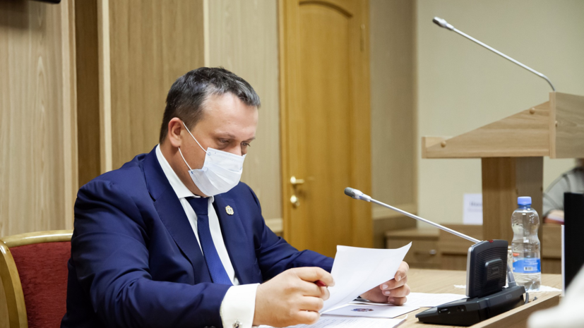 Губернатор Новгородской области Никитин ревакцинировался от коронавируса