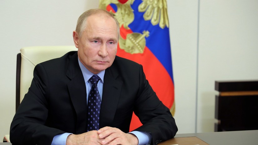 Путин пригласил иностранных инвесторов на ПМЭФ-2022