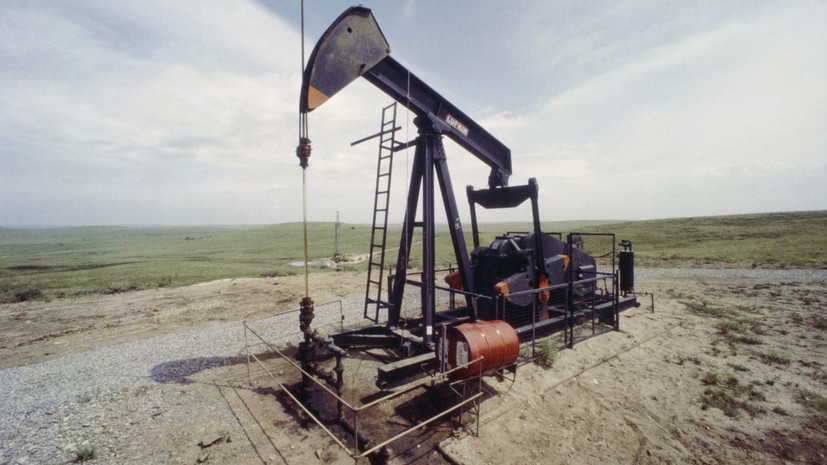 Цена нефти марки Brent опустилась ниже $69 за баррель впервые с 24 августа