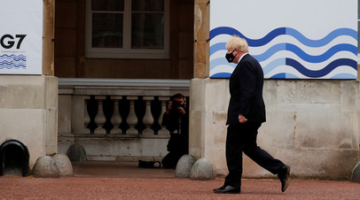 Главы Минздравов G7 проведут экстренное совещание в связи с выявлением штамма омикрон