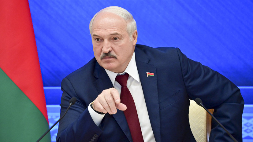 Лукашенко рассказал о планах злоумышленников использовать оружие против журналиста RT