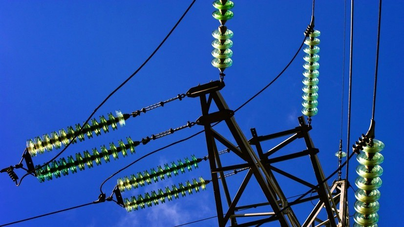 Почти сто населённых пунктов в Новгородской области остались без электроэнергии