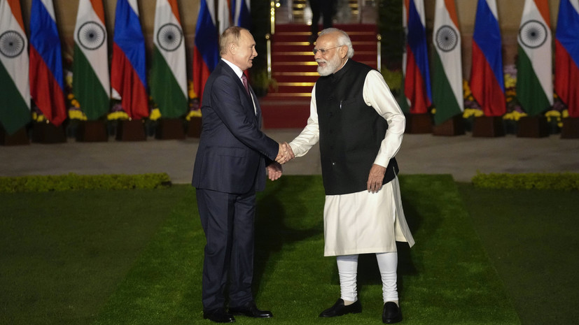 Путин заявил о намерении развивать военное сотрудничество между Россией и Индией