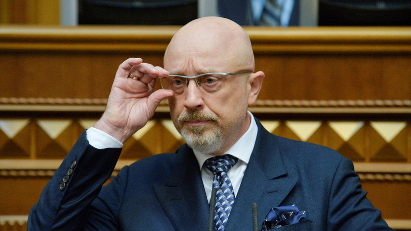 Глава Минобороны Украины Резников дал совет Байдену в преддверии его разговора с Путиным