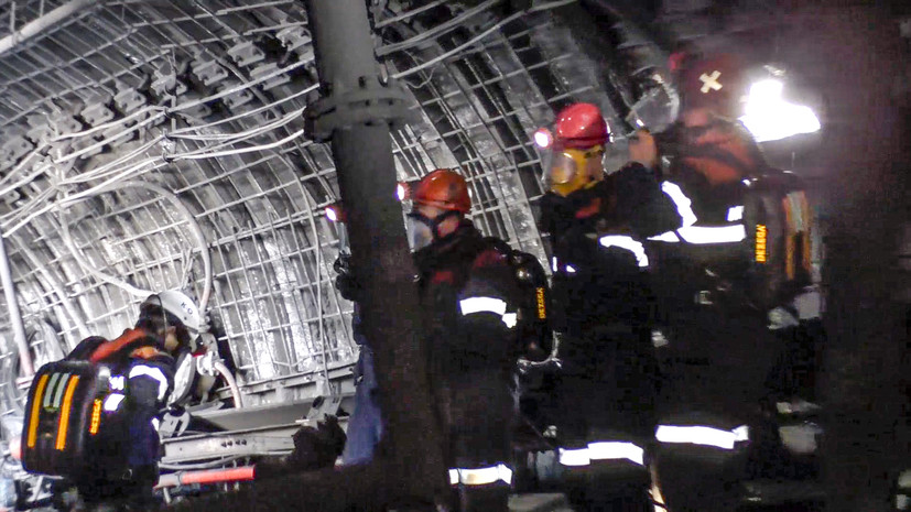 Спасатели подняли на поверхность тела 13 погибших при аварии на «Листвяжной»