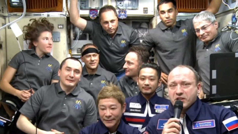 Экипаж с японскими туристами и российским космонавтом перешёл на МКС