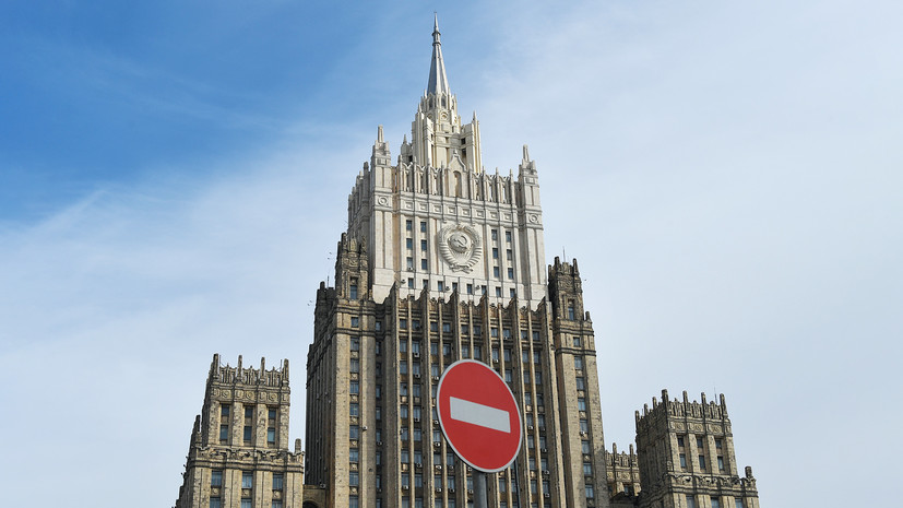 Захарова: ОБСЕ фиксирует переброску Киевом на восток Украины тяжёлых вооружений