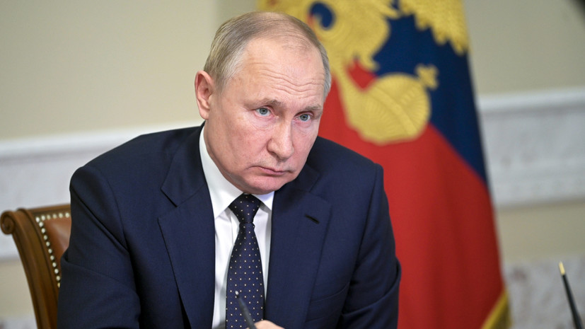 Путин освободил Александра Абелина от должности помощника секретаря Совбеза России