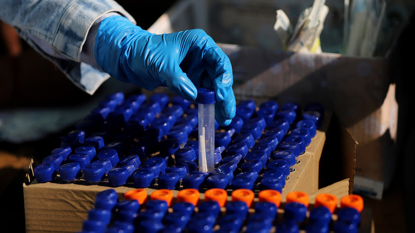 Роспотребнадзор высказался об опасности обнаруженного во Франции штамма коронавируса
