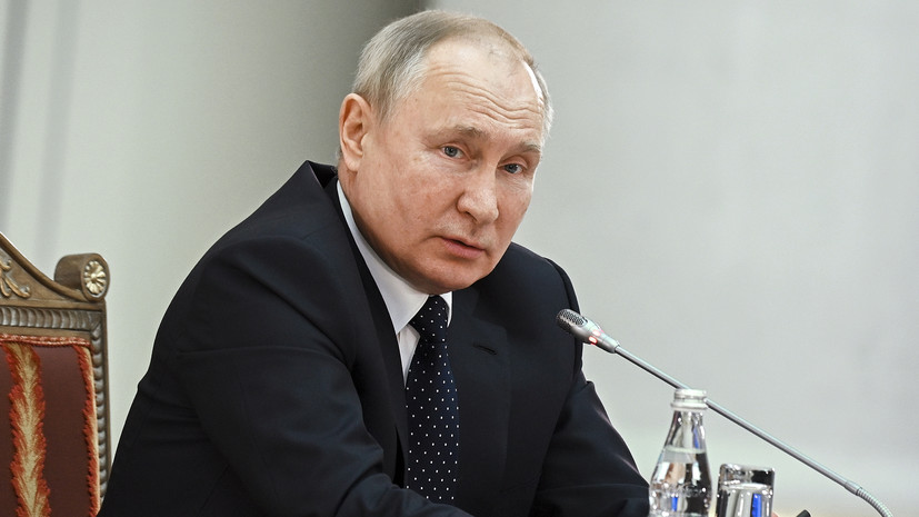 Путин поручил подготовить предложения по предотвращению издевательств над осуждёнными