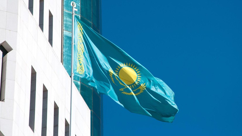 Посольство Казахстана заявило о приостановке въезда иностранцев в республику из-за режима ЧП