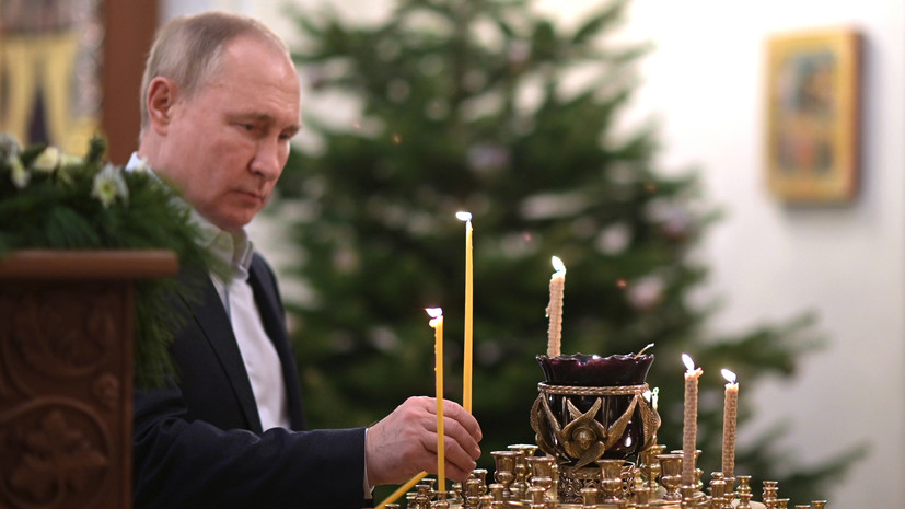 Песков прокомментировал посещение Путиным рождественского богослужения