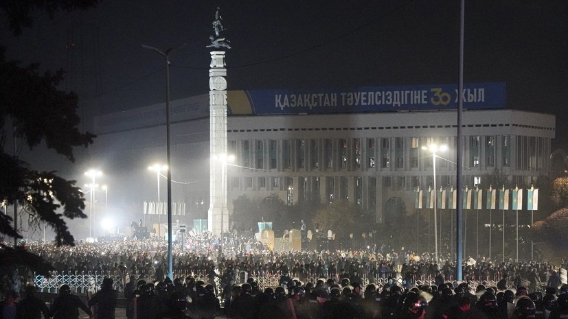 Онлайн-саммит лидеров ОДКБ начался с минуты молчания в память о погибших в Казахстане
