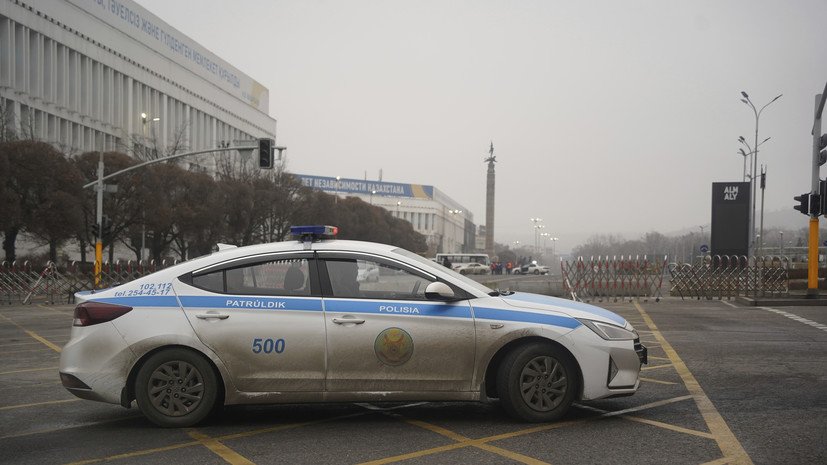Правоохранительные органы в Алма-Ате проводят специальный рейд по проверке документов