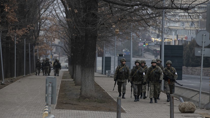 В Алма-Ате сохраняется угроза нападений со стороны переодетых в украденную форму боевиков