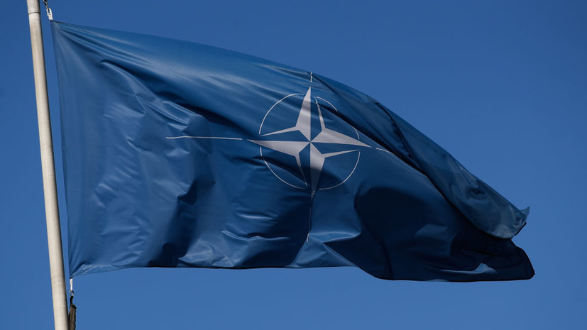 Посол России в Лондоне считает, что НАТО подталкивает Украину к более агрессивной позиции