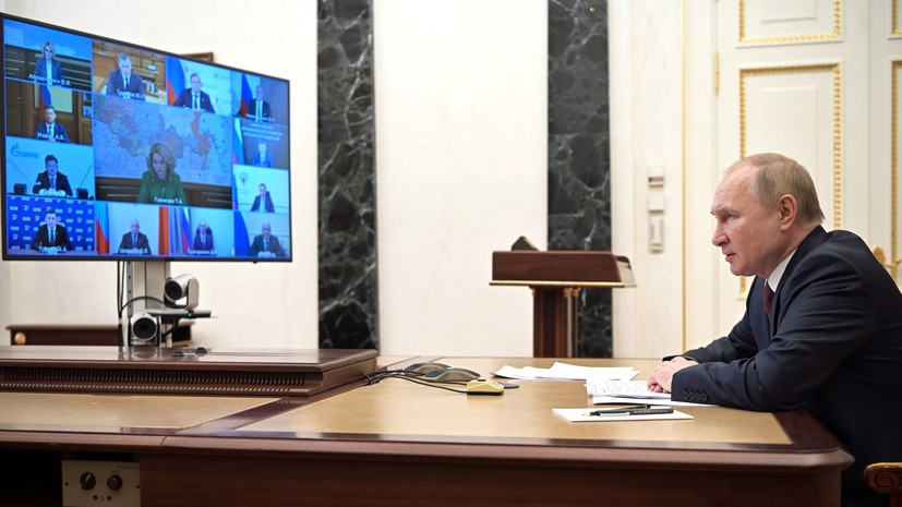 «Выше инфляции»: Путин предложил проиндексировать пенсии в России на 8,6%