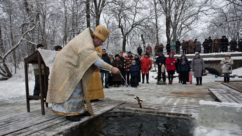 В Калининграде епархия отменила крещенские купания из-за коронавируса