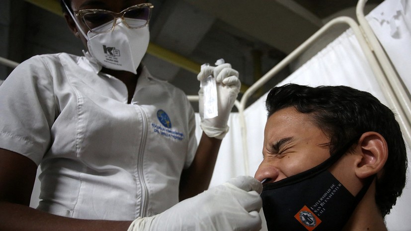 Colombia reports almost 35,000 cases of coronavirus per day