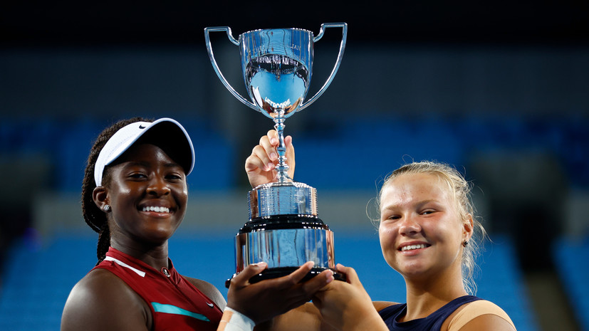 Россиянка Шнайдер выиграла юниорский Australian Open в парном турнире Россиянка Шнайдер выиграла юниорский Australian Open в парном турнире