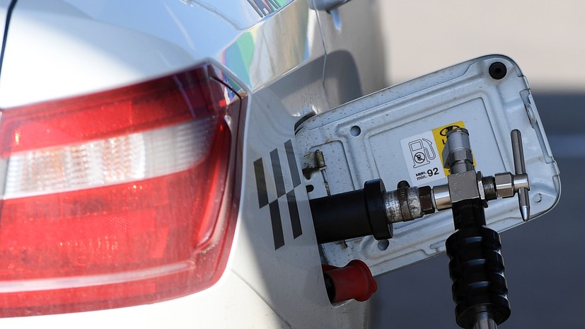 Безопасная альтернатива: учёные создали материал для эффективной заправки автомобилей газом