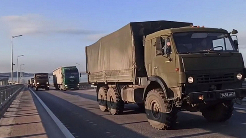 Около десяти военных колонн вернулись из Крыма после учений
