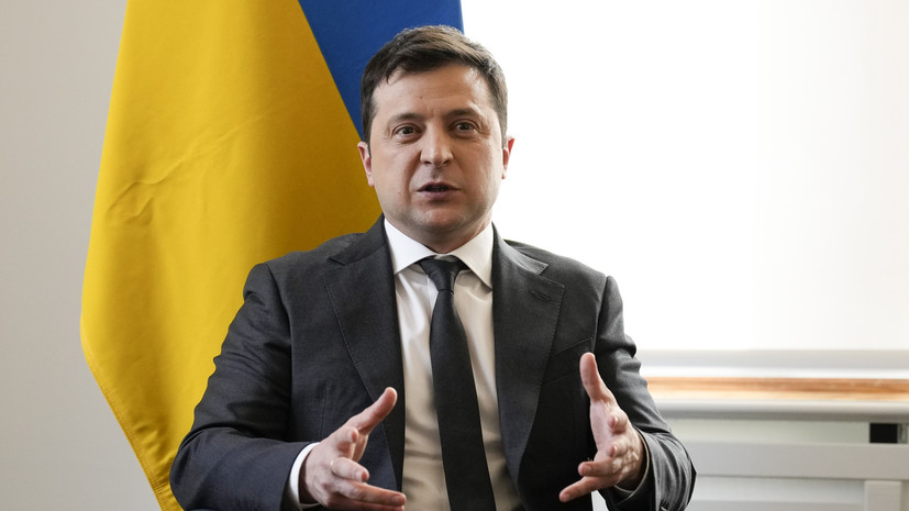 Политолог Фельдман назвал цели заявления Зеленского о ядерном статусе Украины