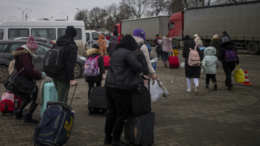 Власти Мариуполя опубликовали кадры с первой гуманитарной колонной для города