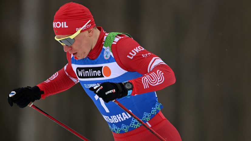 Большунов победил в скиатлоне на чемпионате России по лыжным гонкам