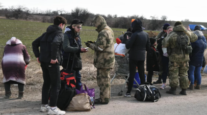 МО: более 25 тысяч человек эвакуированы с Украины и из Донбасса в Россию за сутки