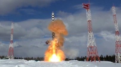 Запуск межконтинентальной баллистической ракеты «Сармат» с космодрома Плесецк