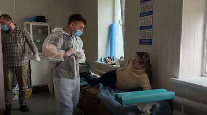 Волонтёр-медбрат без опыта работы провёл в Мариуполе сотни операций